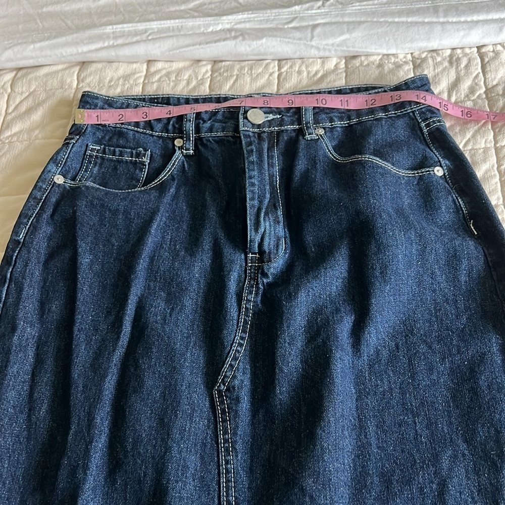 Blank NYC Dark Blue Denim Skirt with Front Slit - Picture 2 of 7